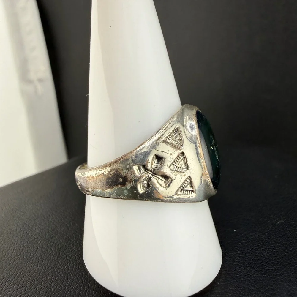 Vintage Abalone Ring Silver Tone Oval Green Blue Signet Sz 10.5 READ
